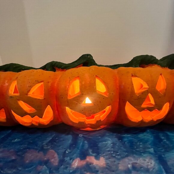 Halloween 26" Row of 7 Jack O Lantern Pumpkins Lighted Foam Blow Mold - Picture 7 of 10